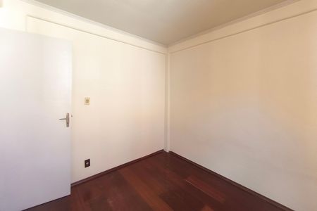 Apartamento à venda com 57m², 2 quartos e 1 vagaQuarto 2