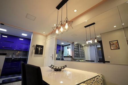 Apartamento à venda com 66m², 2 quartos e 2 vagas Apartamento à venda com 66m², 2 quartos e 2 vagasSala