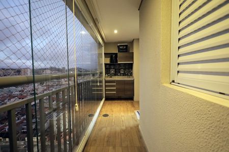 Apartamento à venda com 66m², 2 quartos e 2 vagas Apartamento à venda com 66m², 2 quartos e 2 vagasSacada