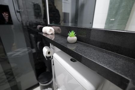 Apartamento à venda com 66m², 2 quartos e 2 vagas Apartamento à venda com 66m², 2 quartos e 2 vagasBanheiro Suíte