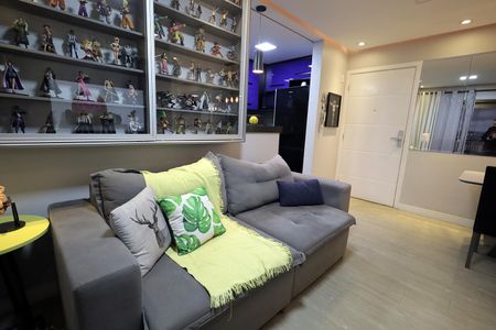 Sala  de apartamento à venda com 2 quartos, 66m² em Vila América, Santo André