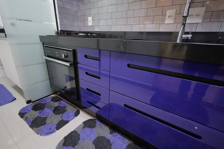 Apartamento à venda com 66m², 2 quartos e 2 vagas Apartamento à venda com 66m², 2 quartos e 2 vagasCozinha