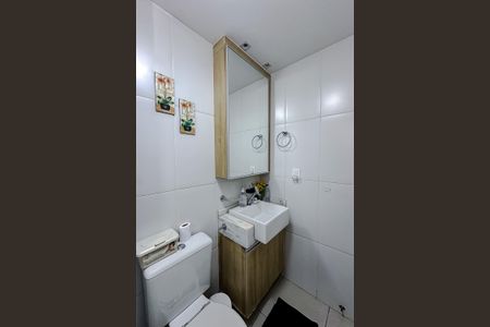 Apartamento à venda com 60m², 3 quartos e 1 vaga Apartamento à venda com 60m², 3 quartos e 1 vagaBanheiro da Suíte