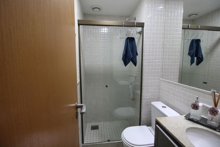 Apartamento à venda com 113m², 3 quartos e 2 vagasBanheiro Social