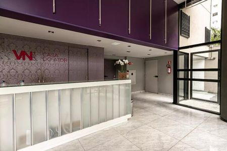 Studio para alugar com 45m², 1 quarto e 1 vaga Studio para alugar com 45m², 1 quarto e 1 vagaHall de