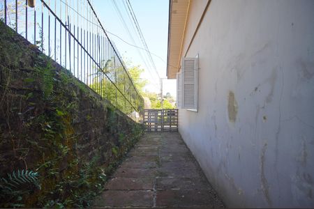 Casa para alugar com 43m², 1 quarto e 1 vagaQuintal