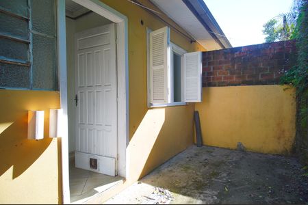 Casa para alugar com 43m², 1 quarto e 1 vagaQuintal