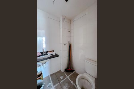 Apartamento à venda com 38m², 2 quartos e sem vagaBanheiro