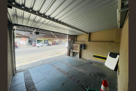 Casa à venda com 125m², 2 quartos e 2 vagas Casa à venda com 125m², 2 quartos e 2 vagasGaragem