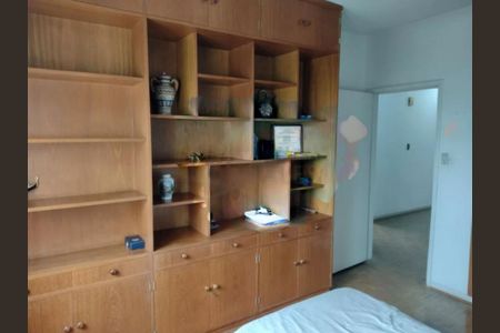 Apartamento à venda com 202m², 3 quartos e 2 vagas Apartamento à venda com 202m², 3 quartos e 2 vagasFoto 06