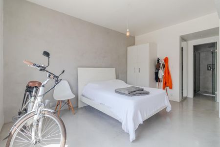 Apartamento à venda com 56m², 1 quarto e sem vagaSala/Quarto