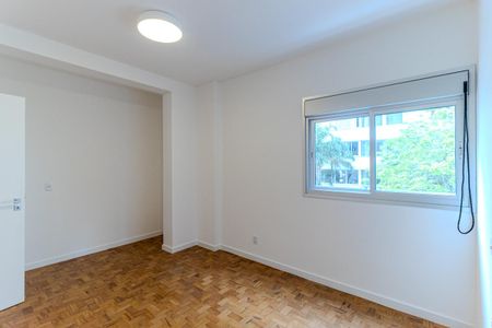 Apartamento à venda com 128m², 3 quartos e 1 vagaQuarto 2