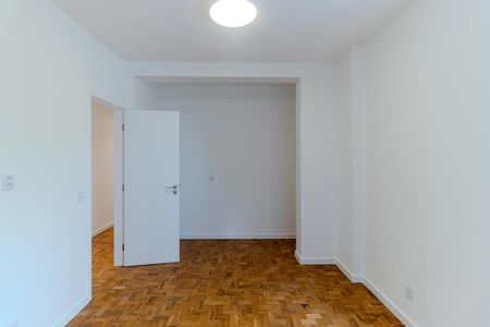 Apartamento à venda com 128m², 3 quartos e 1 vagaQuarto 2