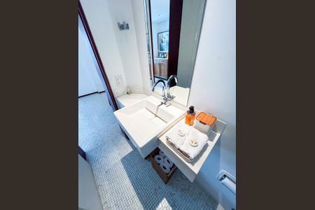 Apartamento à venda com 242m², 3 quartos e 2 vagas