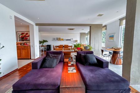 Sala de apartamento à venda com 3 quartos, 242m² em Jardim Paulista, São Paulo