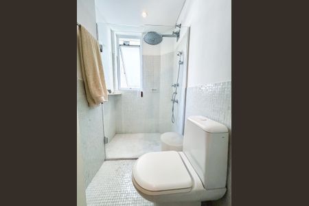 Apartamento à venda com 242m², 3 quartos e 2 vagas