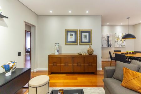 Apartamento à venda com 128m², 2 quartos e 3 vagasSala