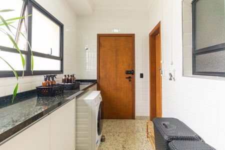 Apartamento à venda com 128m², 2 quartos e 3 vagasÁrea de Serviço