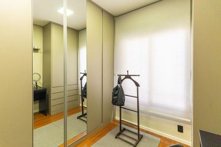 Apartamento à venda com 128m², 2 quartos e 3 vagasCloset da Suíte