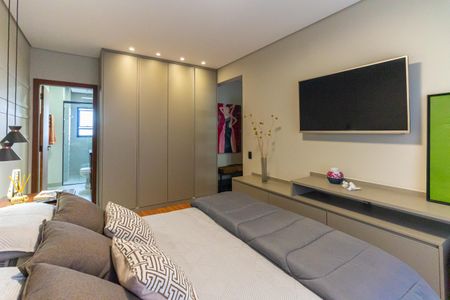 Apartamento à venda com 128m², 2 quartos e 3 vagasSuíte