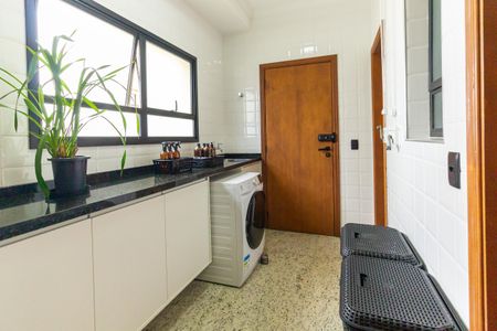Apartamento à venda com 128m², 2 quartos e 3 vagasÁrea de Serviço