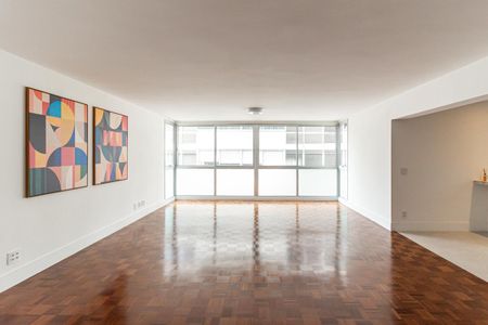 Apartamento à venda com 167m², 3 quartos e 2 vagas Apartamento à venda com 167m², 3 quartos e 2 vagasSala