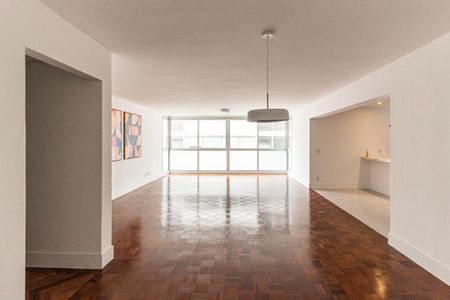 Apartamento à venda com 167m², 3 quartos e 2 vagas Apartamento à venda com 167m², 3 quartos e 2 vagasSala