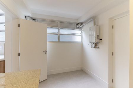 Apartamento à venda com 167m², 3 quartos e 2 vagas Apartamento à venda com 167m², 3 quartos e 2 vagasÁrea de Serviço