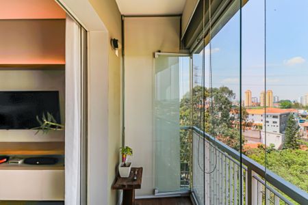 Apartamento à venda com 58m², 2 quartos e 2 vagasVaranda