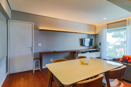 Sala de apartamento à venda com 2 quartos, 58m² em Jardim Esmeralda, São Paulo