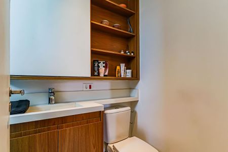 Apartamento à venda com 58m², 2 quartos e 2 vagasSuite - Banheiro