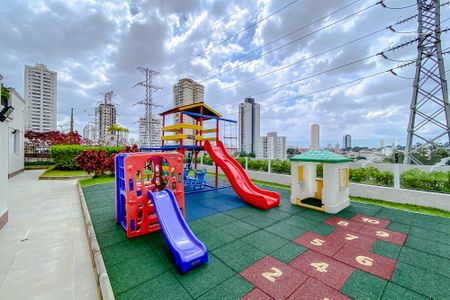 Apartamento à venda com 60m², 2 quartos e 1 vagaÁrea comum - Playground