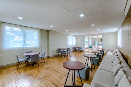 Apartamento à venda com 60m², 2 quartos e 1 vagaÁrea comum - Salão de festas