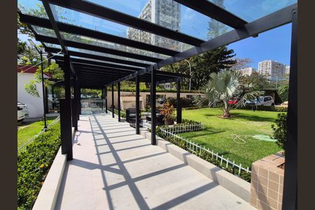 Apartamento à venda com 58m², 2 quartos e 1 vagaEntrada 