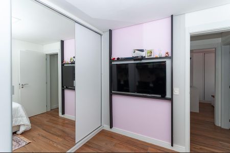 Apartamento à venda com 81m², 3 quartos e 2 vagasQuarto 2