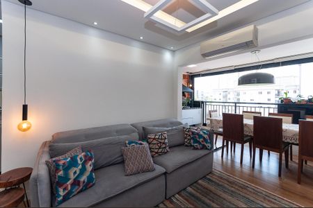 Apartamento à venda com 81m², 3 quartos e 2 vagasSala