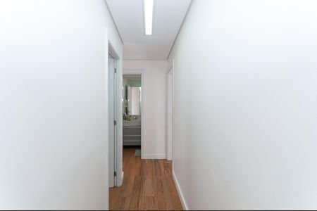 Apartamento à venda com 81m², 3 quartos e 2 vagasCorredor