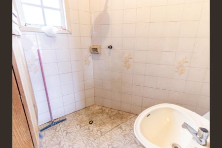 Casa à venda com 240m², 3 quartos e 1 vagaBanheiro