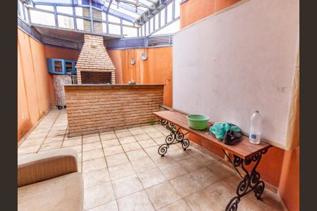 Casa à venda com 240m², 3 quartos e 1 vagaChurrasqueira