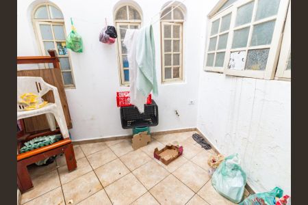 Casa à venda com 240m², 3 quartos e 1 vagaÁrea de Serviço