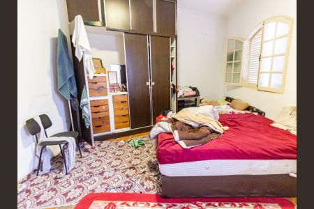 Casa à venda com 240m², 3 quartos e 1 vagaSuíte 1