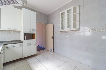 Casa à venda com 240m², 3 quartos e 2 vagas Casa à venda com 240m², 3 quartos e 2 vagasCozinha