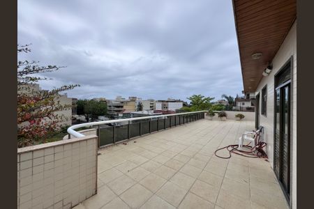 Apartamento à venda com 263m², 4 quartos e 3 vagasTerraço