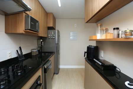 Apartamento à venda com 67m², 2 quartos e 2 vagas Apartamento à venda com 67m², 2 quartos e 2 vagasCozinha