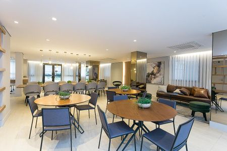 Apartamento à venda com 67m², 2 quartos e 2 vagas Apartamento à venda com 67m², 2 quartos e 2 vagasÁrea comum - Salão de festas