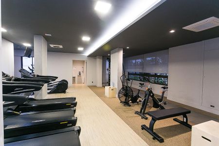 Apartamento à venda com 67m², 2 quartos e 2 vagas Apartamento à venda com 67m², 2 quartos e 2 vagasÁrea comum - Academia