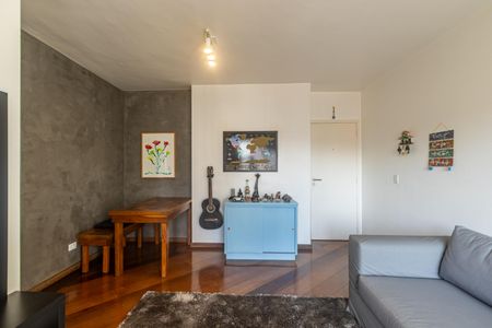 Apartamento à venda com 65m², 2 quartos e 1 vagaSala