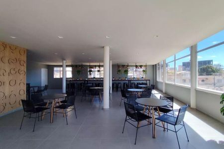 Apartamento para alugar com 60m², 2 quartos e 2 vagas