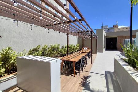 Apartamento para alugar com 60m², 2 quartos e 2 vagas