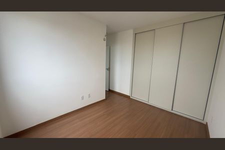 Apartamento para alugar com 60m², 2 quartos e 2 vagas